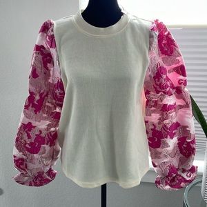 NWT Brocade Puffy Sleeve Mixed Media Blouse